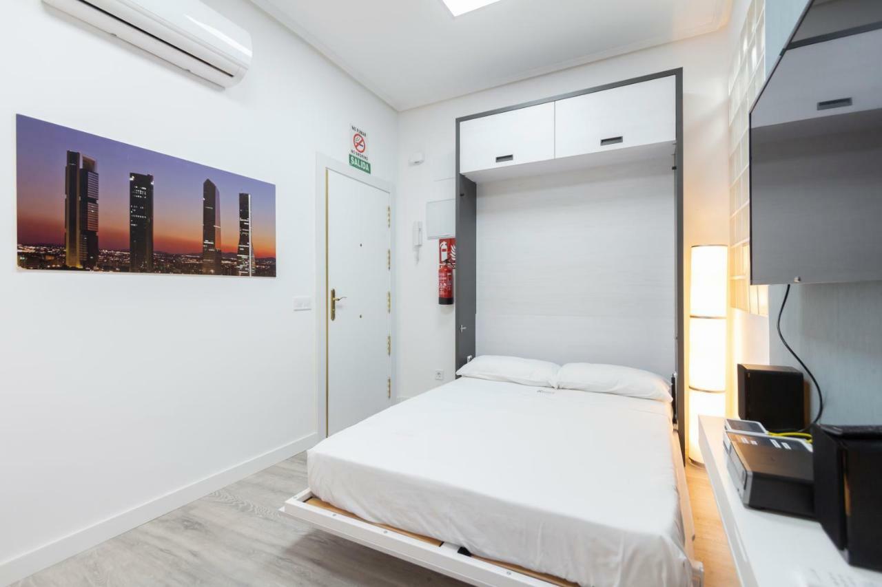 Plaza Mayor Apartment Madrid Exteriör bild